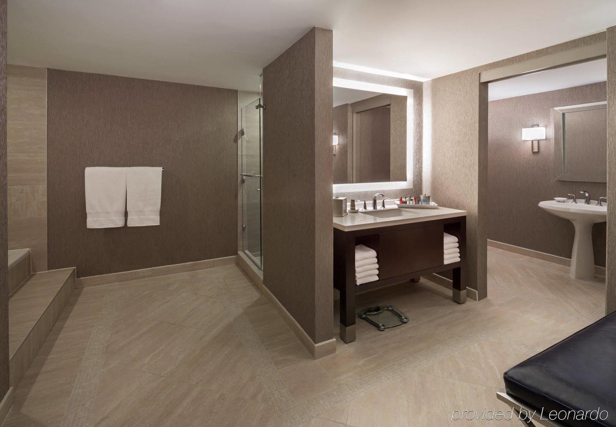 Hotel Marriott Downtown At Cf Toronto Eaton Centre Zewnętrze zdjęcie